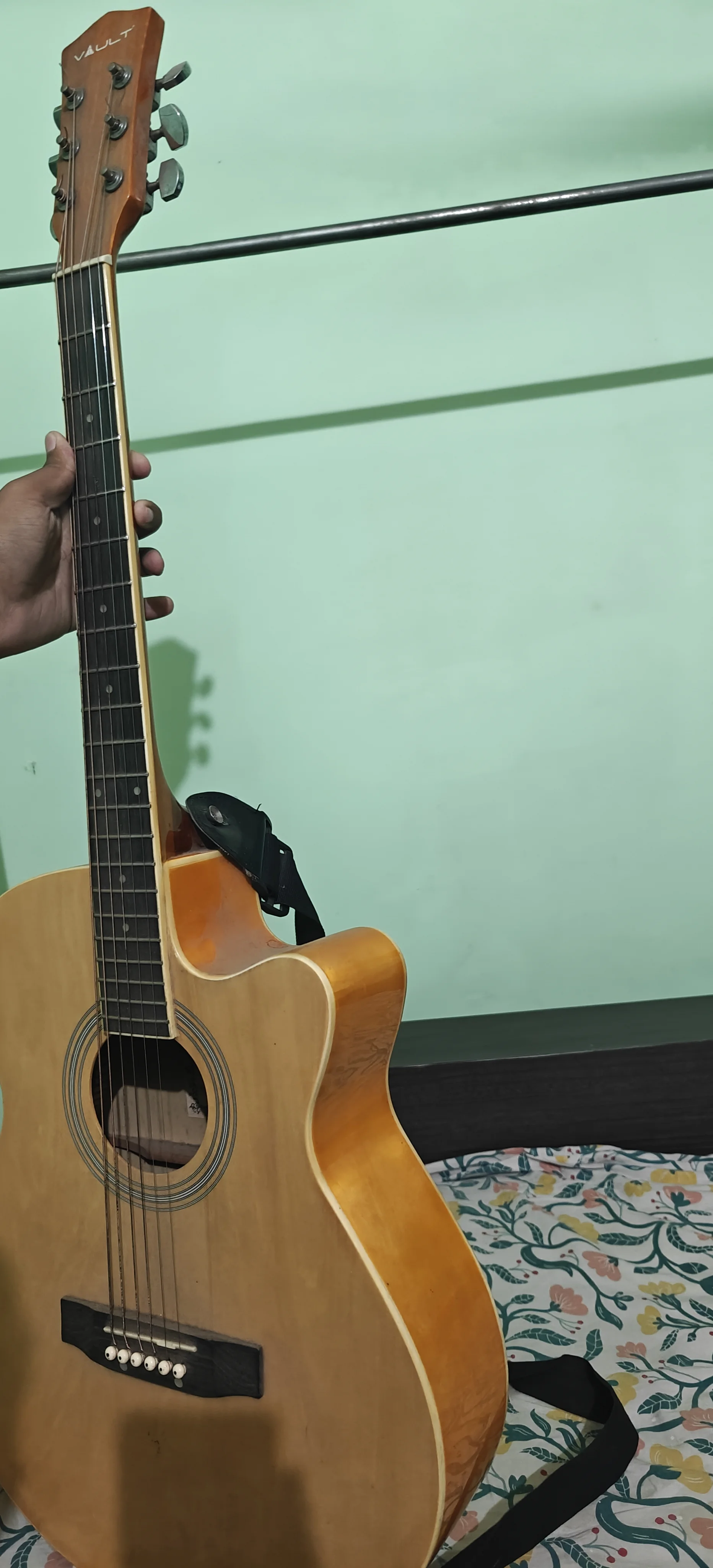 Vault Acoustic Guitar